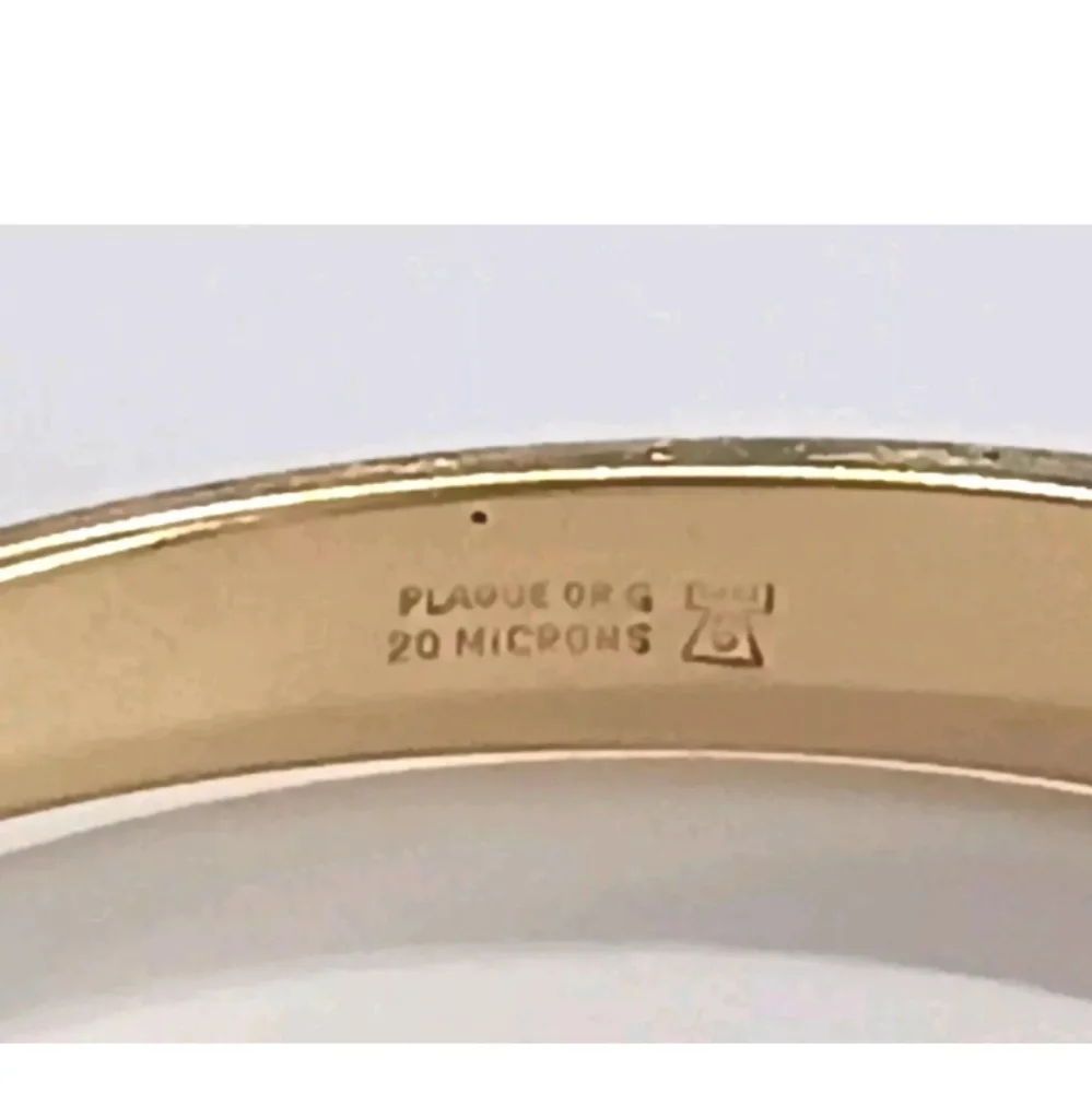 DULUX Vintage Women's Bracelet Wind-up Watch Plaque Or G 20 Microns.